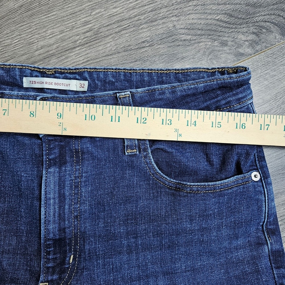 Levis 725 High Rise Bootcut Jeans Womens 32 Indigo Blue Denim Stretch Pants - Picture 8 of 10